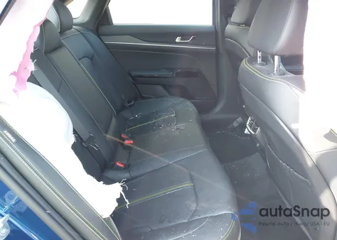 2025 Kia K5 Gt z USA, uszkodzony, nr VIN KNAG44J89S5273682